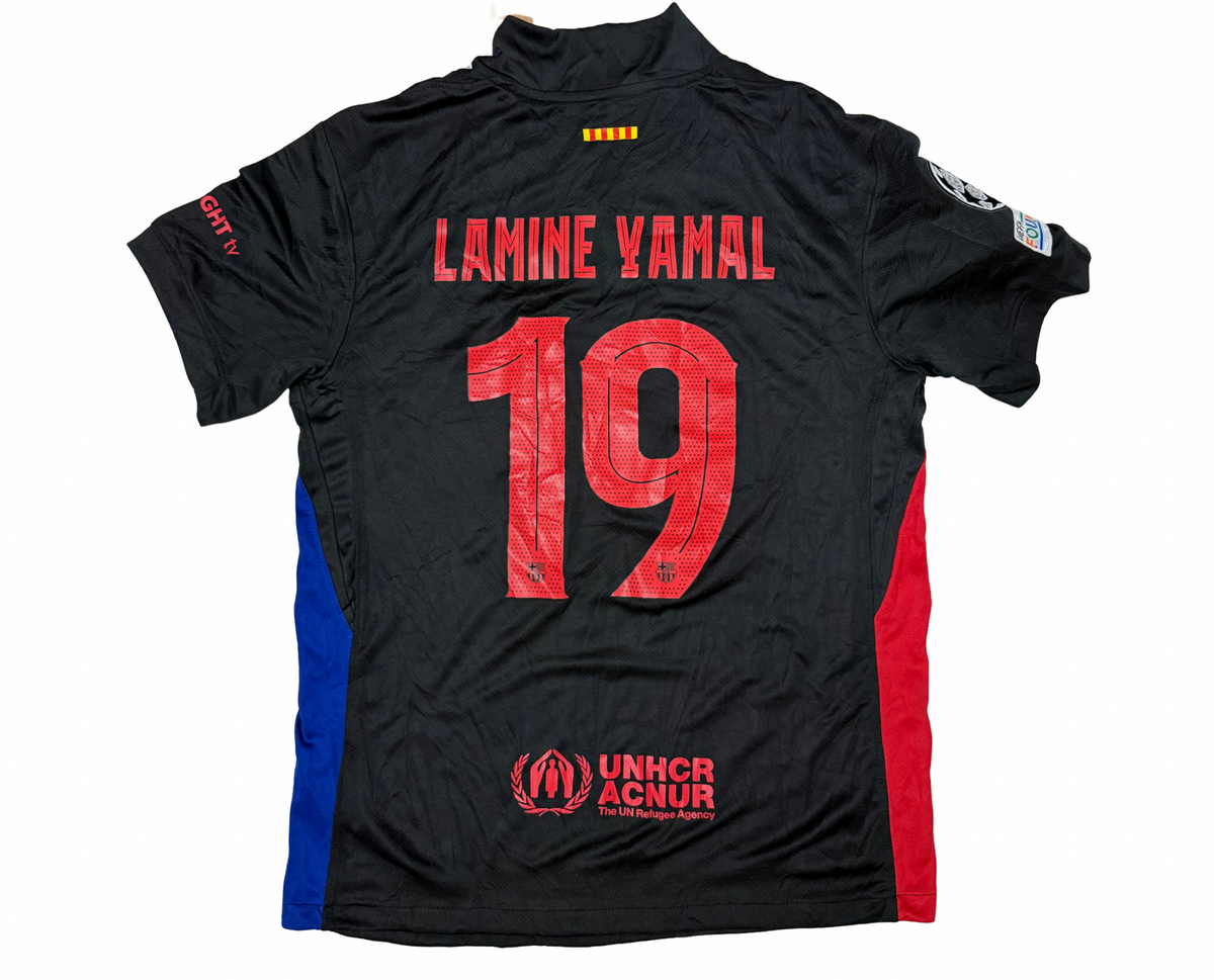 Lamine Yamal #19 Barcelona Jersey